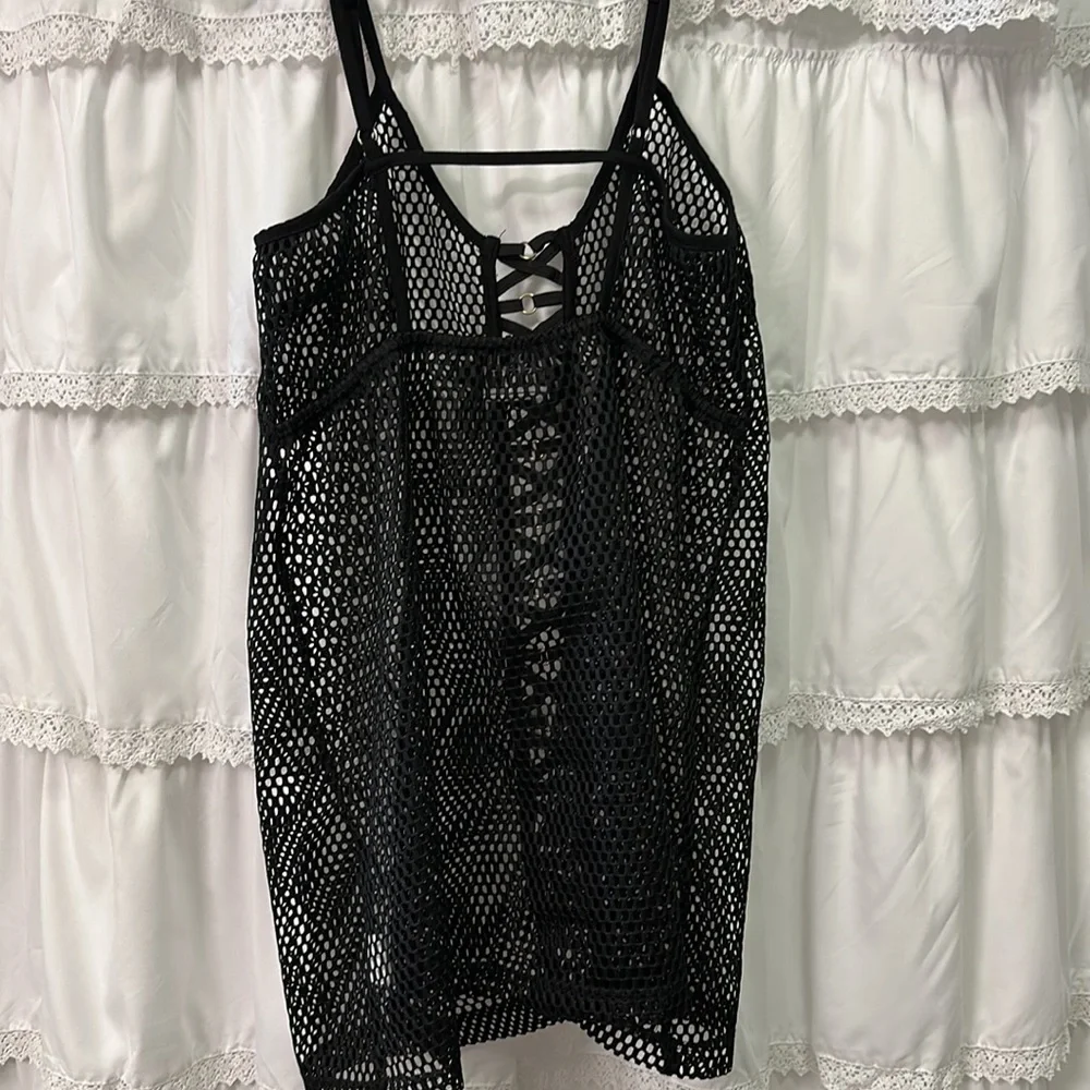 Edgy black mesh cover up - Picture 3 of 6